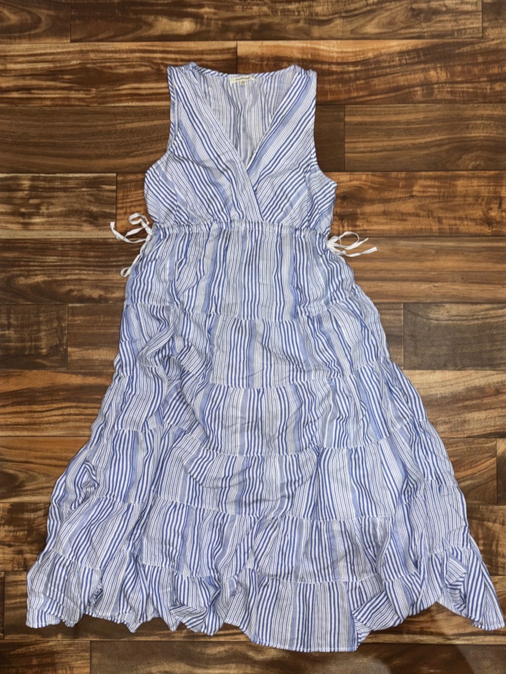 Max Studio Blue & White Striped Sleeveless Maxi Dress